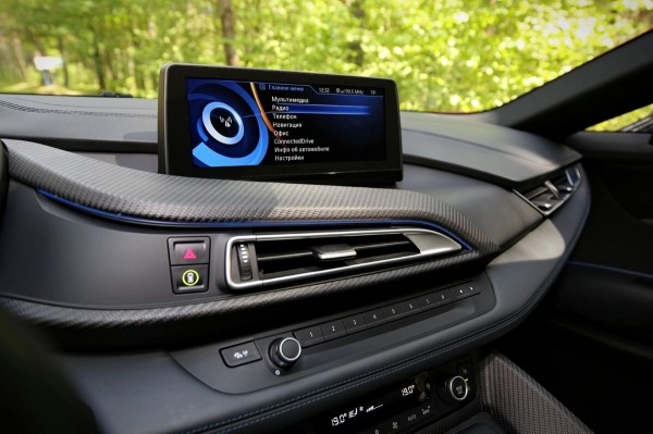 22-летний парень из Жодино купил BMW i8 за $100 тысяч — доволен? 22-летний парень из Жодино купил BMW i8 за $100 тысяч — доволен?