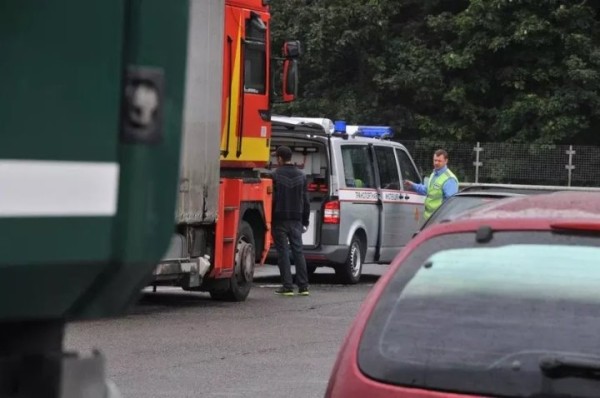 Как водитель с нанимателем судился: из его зарплаты хотели вычесть 4000 рублей