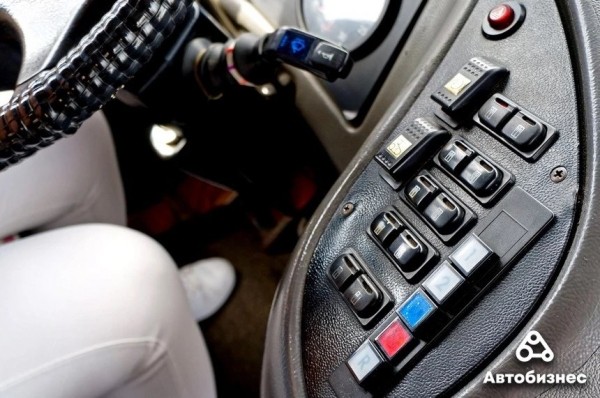 «Главное – не расслабиться и не уехать в закат». Воспитатель садика стала водителем автобуса