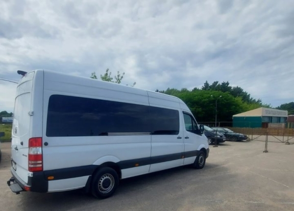 Лишнее место и другие нарушения. Ещё одна маршрутка уехала на штрафстоянку