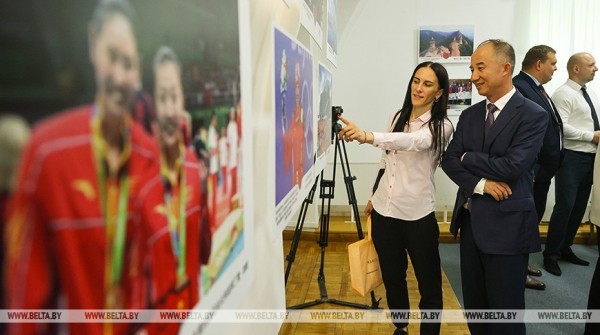 Выставка, посвященная провинции Ляонин, открылась в Художественном музее в Брестской крепости Выставка, посвященная провинции Ляонин, открылась в Художественном музее в Брестской крепости