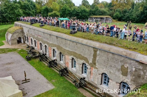 Военно-историческую реконструкцию провели в 5 Форту Бреста. Видео и фото Военно-историческую реконструкцию провели в 5 Форту Бреста. Видео и фото
