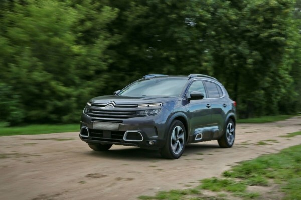 Взял на $4 000 дешевле, чем у перекупов. Белорус о пригоне дизельного Citroen C5 Aircross из Франции Взял на $4 000 дешевле, чем у перекупов. Белорус о пригоне дизельного Citroen C5 Aircross из Франции