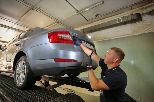 «Год назад был полный облив за $2 500». Белорус о владении 10-летней Skoda Octavia «Год назад был полный облив за $2 500». Белорус о владении 10-летней Skoda Octavia