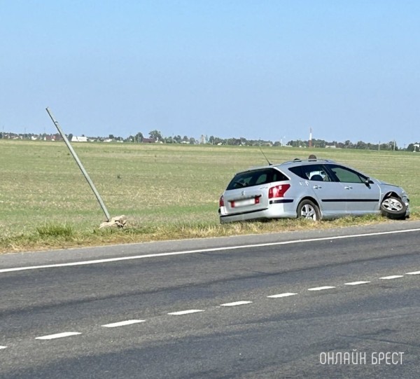 Недалеко от Бреста произошло ДТП
