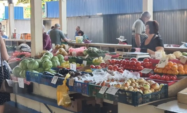 Смотрим цены в магазинах и на рынке в Бресте Смотрим цены в магазинах и на рынке в Бресте