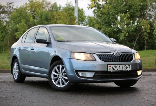 «Год назад был полный облив за $2 500». Белорус о владении 10-летней Skoda Octavia «Год назад был полный облив за $2 500». Белорус о владении 10-летней Skoda Octavia