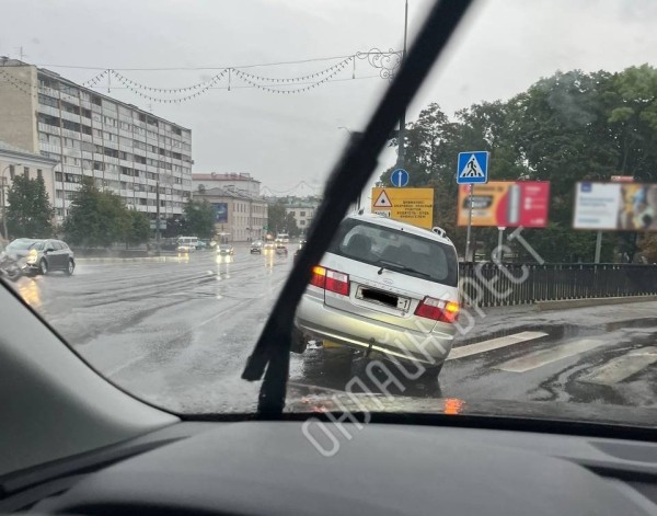 Подробности вчерашнего ДТП на путепроводе в Бресте