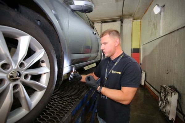 «Год назад был полный облив за $2 500». Белорус о владении 10-летней Skoda Octavia «Год назад был полный облив за $2 500». Белорус о владении 10-летней Skoda Octavia