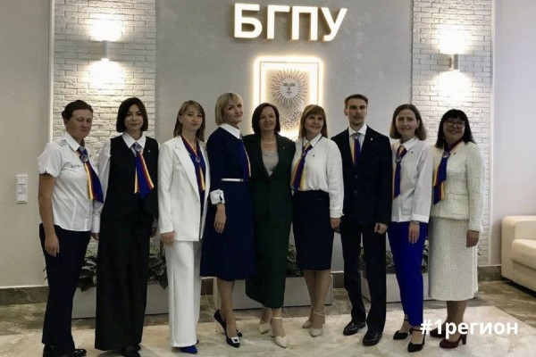 Восемь педагогов из Брестской области вступили в борьбу за «Джили» Восемь педагогов из Брестской области вступили в борьбу за «Джили»