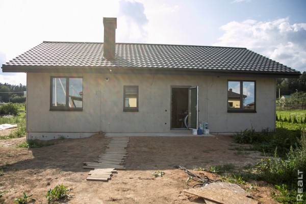 Как белорусы за три месяца построили дом из бетонных панелей Как белорусы за три месяца построили дом из бетонных панелей