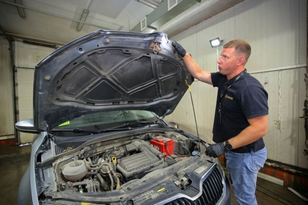 «Год назад был полный облив за $2 500». Белорус о владении 10-летней Skoda Octavia «Год назад был полный облив за $2 500». Белорус о владении 10-летней Skoda Octavia