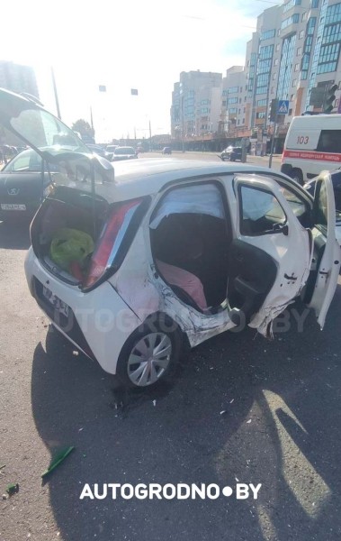 Видео аварии с мотоциклистом в Гродно Видео аварии с мотоциклистом в Гродно