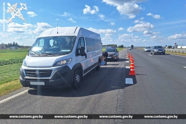 Четыре факта ввоза партий сыра под видом товаров для личного пользования выявили брестские таможенники