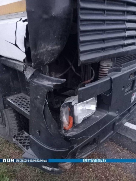 Сегодня утром грузовик сбил пешехода в Лунинецком районе