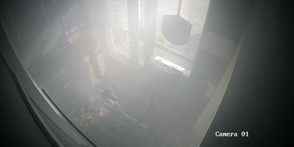 Незатушенный окурок в клумбе стал причиной серьезного пожара в ресторане Незатушенный окурок в клумбе стал причиной серьезного пожара в ресторане