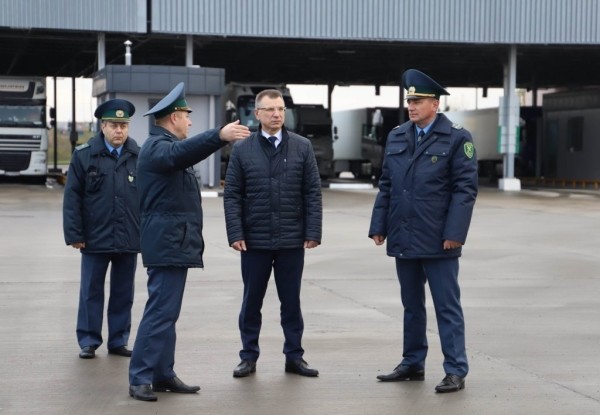 Работу пунктов пропуска «Козловичи» и «Брест» проинспектировал Председатель ГТК Владимир Орловский