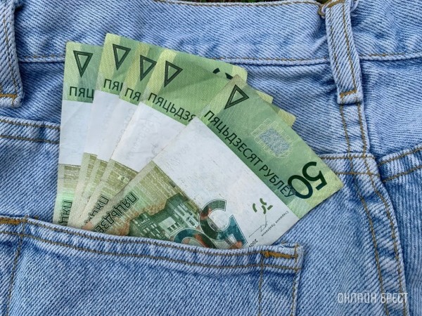 МТЗ предлагает по 500 рублей за каждого нового работника