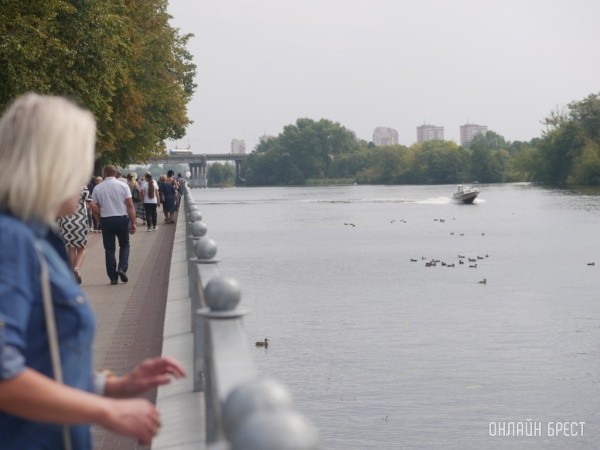 В ноябре белорусов ждут длинные выходные: как будем отдыхать и когда придется отрабатывать