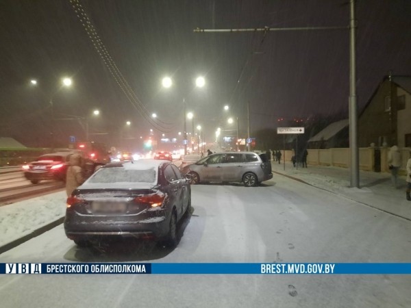 За вторую половину дня на территории Бреста произошло более 20 дорожно-транспортных происшествий