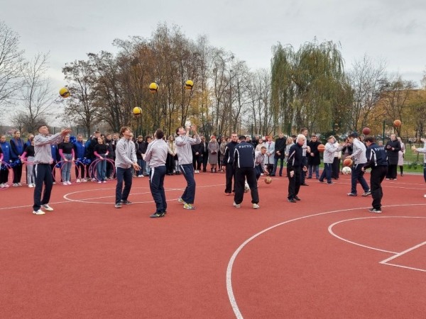 В БрГТУ торжественно открыли спортивную площадку