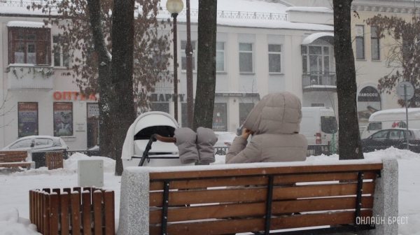 Когда выходят замуж и где работают. Белстат собрал все, что белорусы знают о своих женщинах Когда выходят замуж и где работают. Белстат собрал все, что белорусы знают о своих женщинах