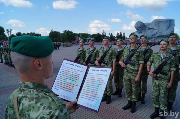 Брестская пограничная группа принимает очередных новобранцев Брестская пограничная группа принимает очередных новобранцев