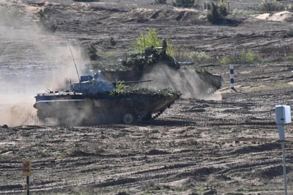 Белорусские военные отразили атаку условного противника в Брестской области