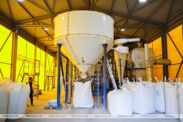 Брестская область. На «Белсолоде» запустили новую установку за 1,5 млн рублей Брестская область. На «Белсолоде» запустили новую установку за 1,5 млн рублей