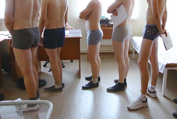 По каким критериям призывникам в Беларуси подбирают воинскую часть. Спойлер: не только по здоровью