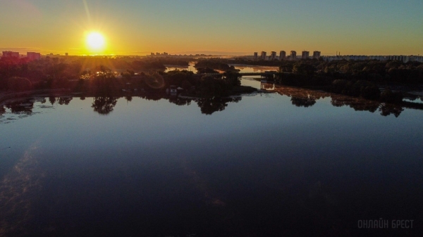 Читатель: Посмотрите, какой красивый рассвет был сегодня в Бресте
Читатель: Посмотрите, какой красивый рассвет был сегодня в Бресте