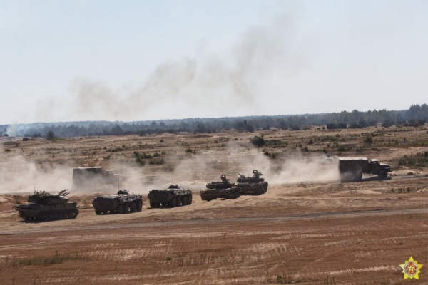 Что происходило на полигоне под Брестом. Минобороны показало Что происходило на полигоне под Брестом. Минобороны показало