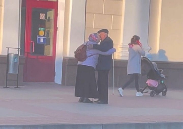 Наблюдаю такую картину
Наблюдаю такую картину