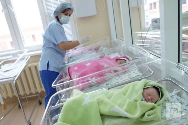 В День освобождения города в Бресте стало на 11 юных жителей больше