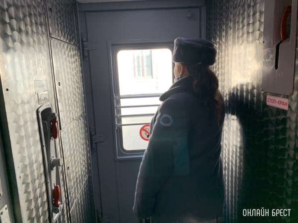 Москва - Минск: все билеты на поезда и автобусы на 30-31 декабря распроданы Москва - Минск: все билеты на поезда и автобусы на 30-31 декабря распроданы